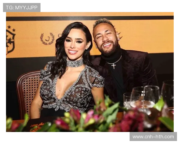 内马尔社媒删除与某歌手合照，八卦持续发酵