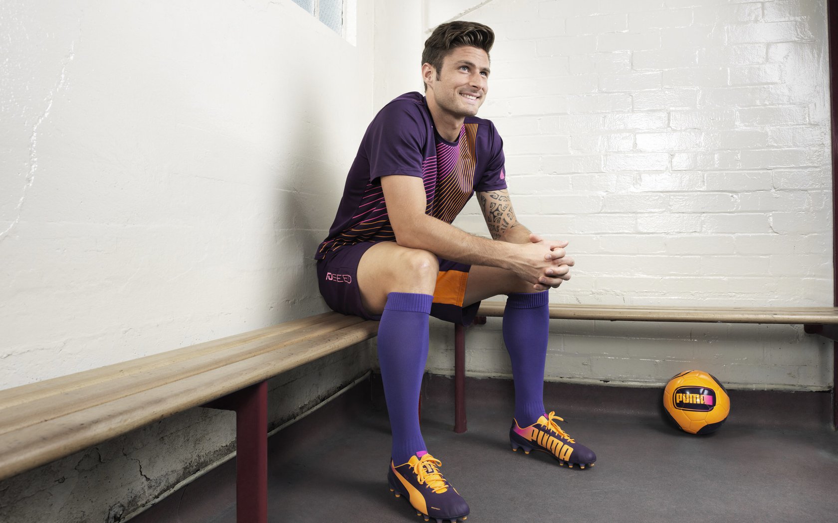 欧冠淘汰赛首回合结束 多支强队占得先机